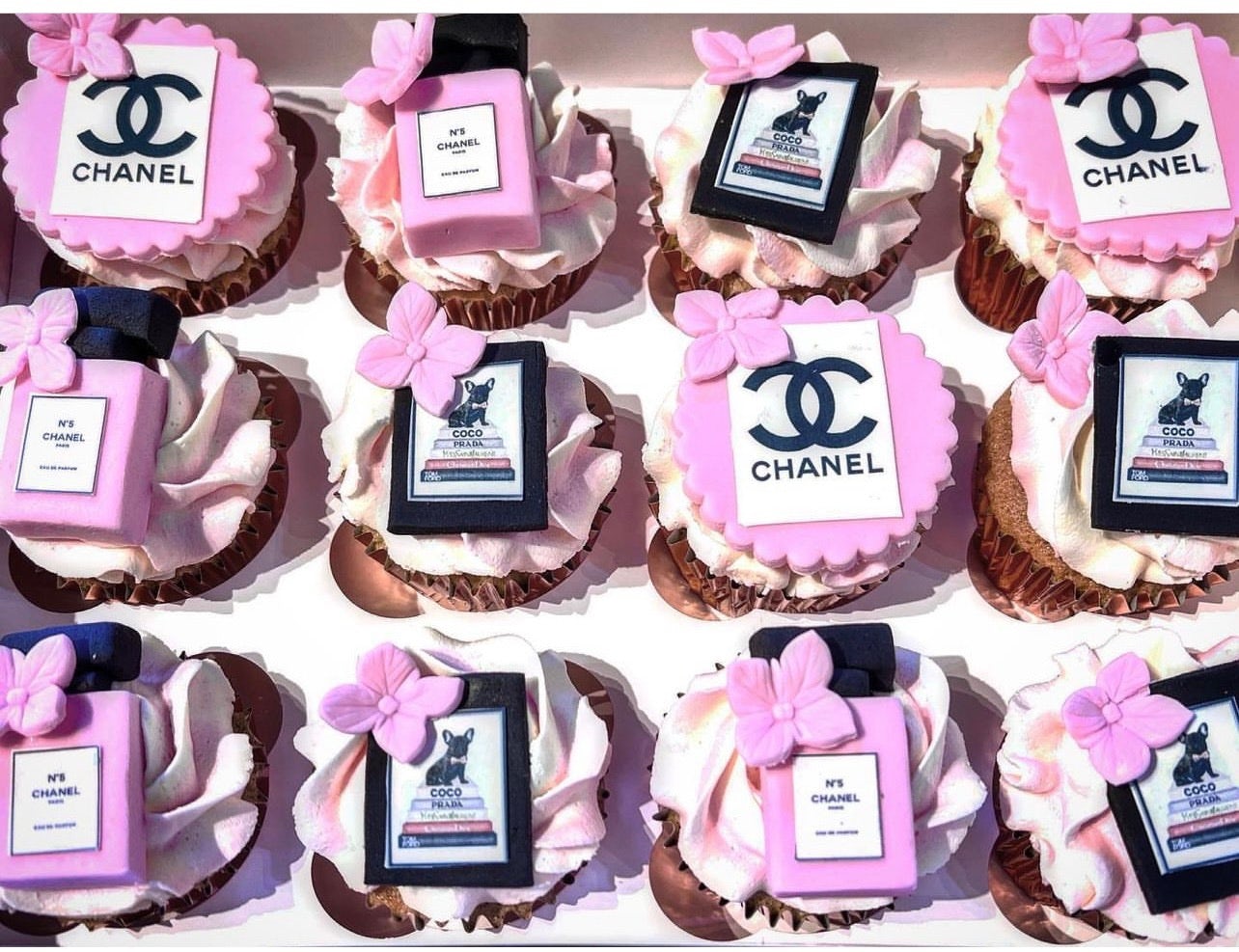 Chanel-styled cupcakes